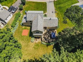 42 Birchtree Dr, Westwood MA 02090