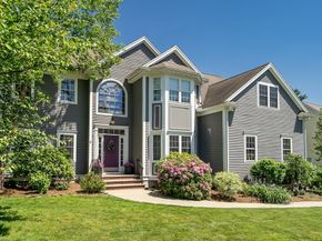 4 Carter Dr, Natick MA 01760