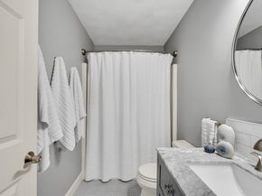 4 Carter Dr, Natick MA 01760