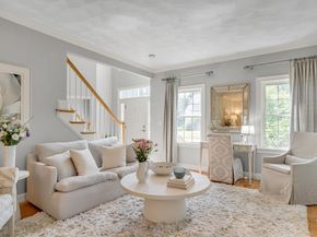4 Carter Dr, Natick MA 01760