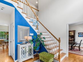 15 Gervais Way, Uxbridge MA 01569