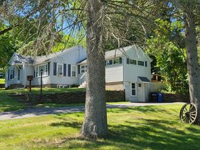 202 Sunnyhill, Lunenburg MA 01462