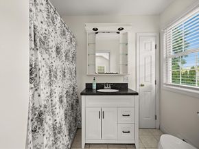 8 Robinwood Dr, Canton MA 02021