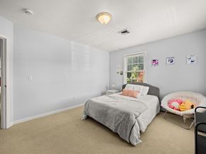 8 Robinwood Dr, Canton MA 02021