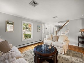 8 Robinwood Dr, Canton MA 02021