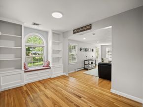 8 Robinwood Dr, Canton MA 02021