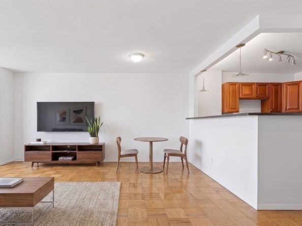 151 Tremont Street 21A, Boston MA 02111