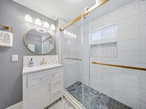 131 Pearl St, Gardner MA 01440