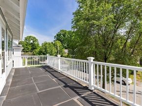 8 Berkeley Street, Reading MA 01867