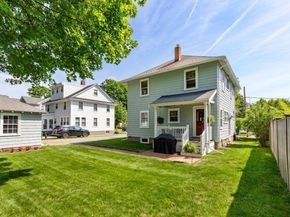 8 Berkeley Street, Reading MA 01867