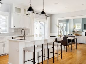 19 Cottage St, Lexington MA 02420