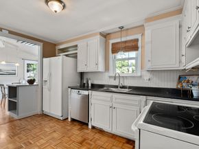 19 Jefferson Road, Northborough MA 01532