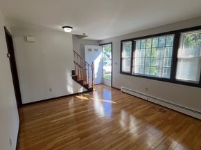 264 Stone St, Walpole MA 02081