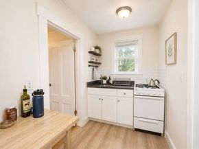 23-25 Inman St, Cambridge MA 02139