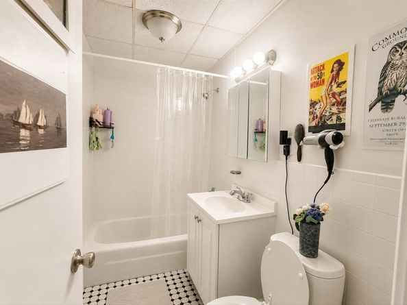 23-25 Inman St, Cambridge MA 02139