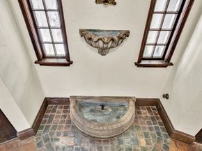 128 Dudley St, Brookline MA 02445