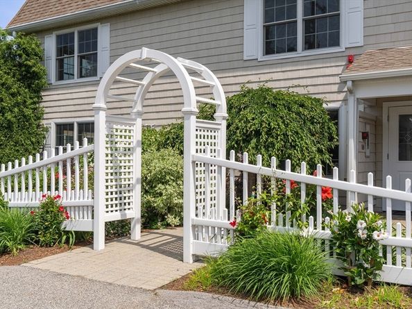 3 Pirmi Lane 5, Gloucester MA 01930