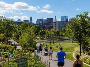 156 Porter St 112, Boston MA 02128