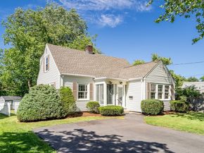 17 Ransom Road, Framingham MA 01702