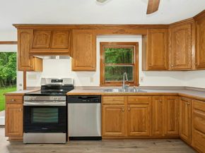 45 Dillon St, Worcester MA 01604