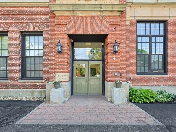 72 Ashland St 408, Malden MA 02148