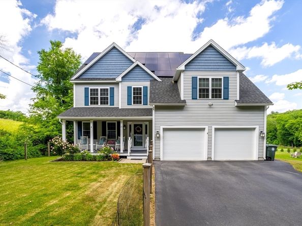 21 Joslin Street, Leominster MA 01453