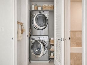 1 Franklin 2514, Boston MA 02110