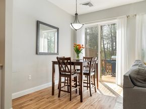 18 Thayer Pond Dr 4, Oxford MA 01537