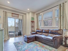 1401 Great Pond Rd 6, North Andover MA 01845