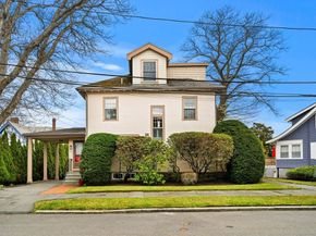 49 Ocean View Road, Swampscott MA 01907