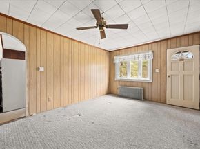 1 Emond Ave, Kingston MA 02364