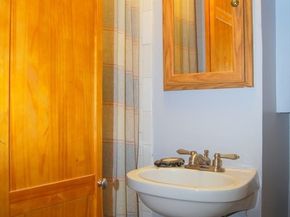 3 Goodwin Pl B, Boston MA 02114