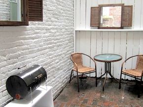 3 Goodwin Pl B, Boston MA 02114