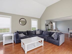 51 Three Rivers Dr, Kingston MA 02364