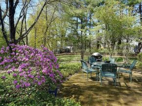 4 Newell Dr, Medfield MA 02052