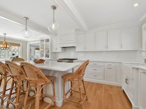 36 Stockbridge St, Cohasset MA 02025