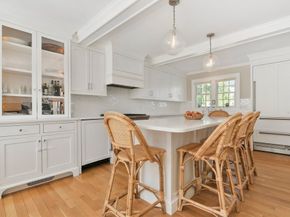 36 Stockbridge St, Cohasset MA 02025