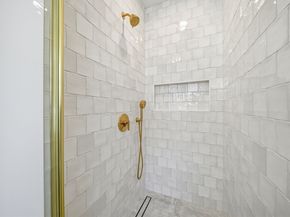 28 Chandler Pl, Newton MA 02464