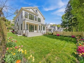28 Chandler Pl, Newton MA 02464