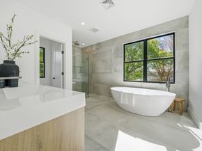 28 Chandler Pl, Newton MA 02464