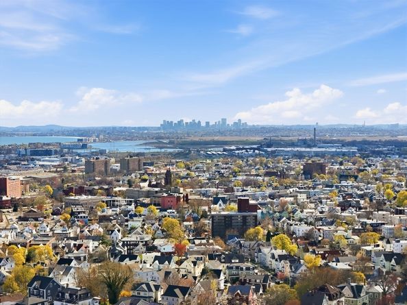 70 Allen Ave, Lynn MA 01902