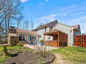 1252 Pleasant St, Brockton MA 02301