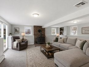 42 Bayberry Rd, Abington MA 02351