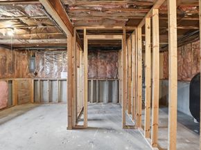 42 Bayberry Rd, Abington MA 02351