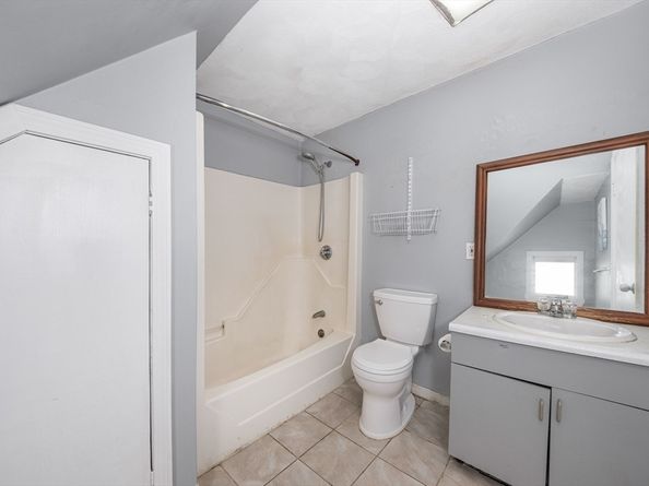 20 Hatch St, Everett MA 02149