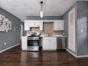 20 Hatch St, Everett MA 02149