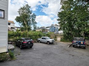 20 Hatch St, Everett MA 02149