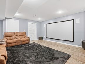25 Spruce St 25, Hopkinton MA 01748
