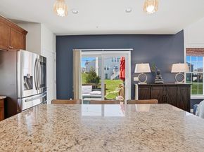 25 Spruce St 25, Hopkinton MA 01748