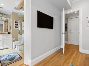 157 Newbury St 3, Boston MA 02116